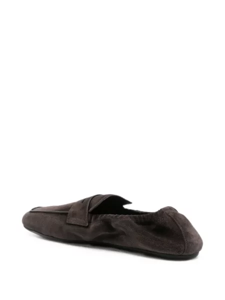 Pantofi loafer Prada din piele de căprioară maro