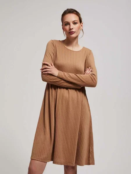 Rochie Marisse cu mâneci lungi evazată bej