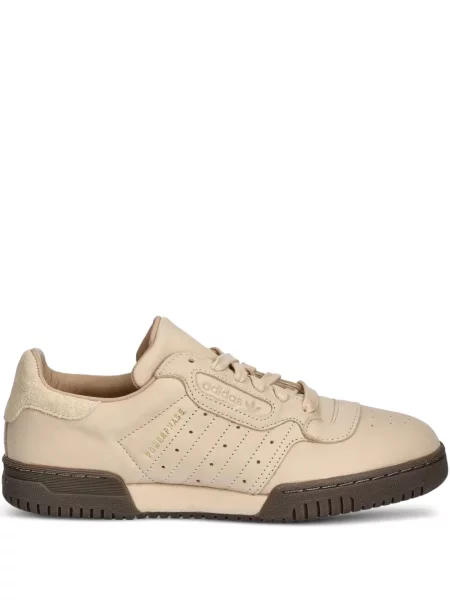 Pruhované slip on tenisky Adidas Campus s výšivkou bílé