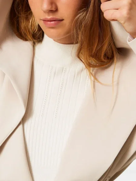 Sacou Twinset cu glugă alb