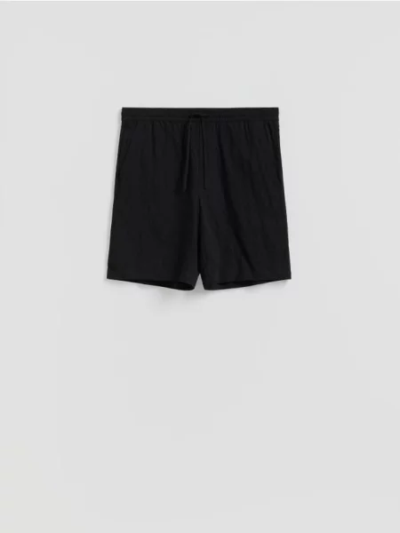 Reserved Loose šortky čierna