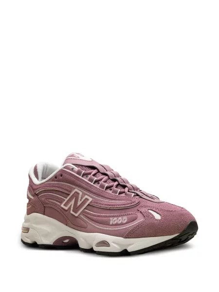 Fűzős csipkés sneaker New Balance fekete