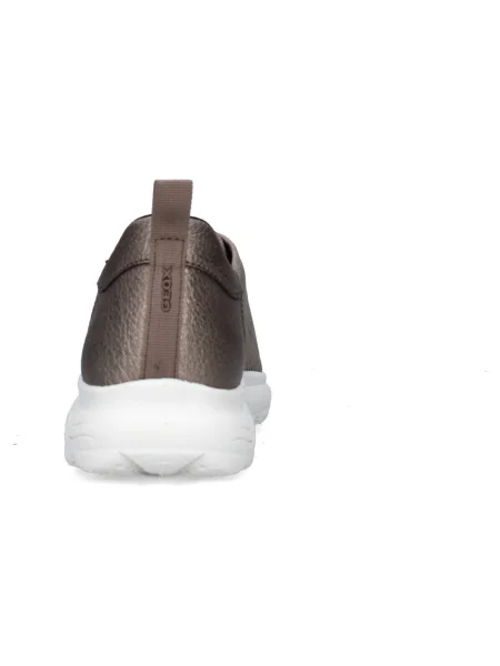 Pantofi Geox maro