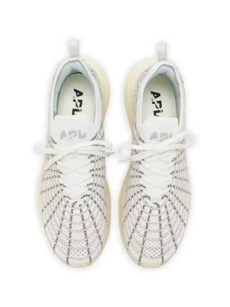 Sneakerși Apl: Athletic Propulsion Labs alergare alb