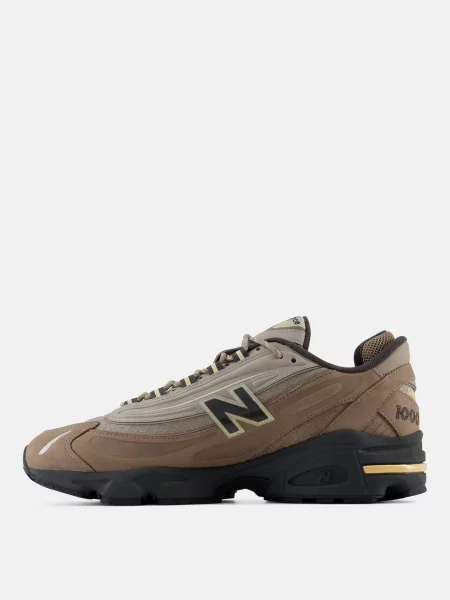Замшеві кросівки New Balance коричневі