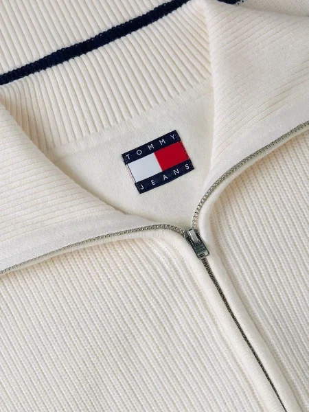 Свитер Tommy Jeans в полоску белый