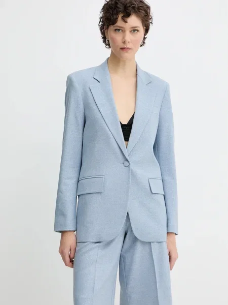 Remain sacou un singur rând de uni albastru