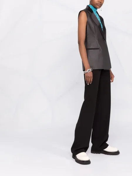 Sacou Ferragamo din piele maro