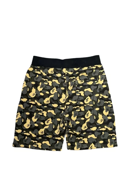 Pantaloni scurți A Bathing Ape® cu imagine verde