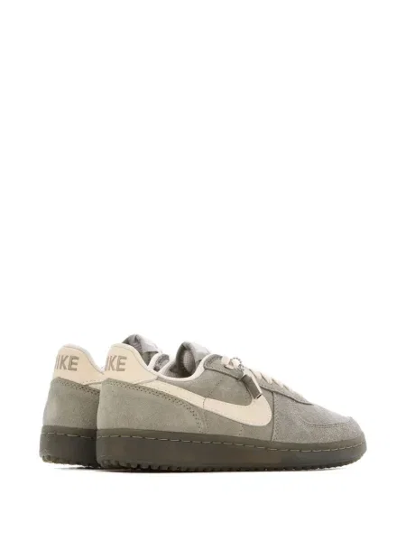 Sneakerși Nike Metcon din piele de căprioară alergare cu platformă alb