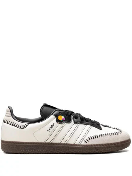 Sneakerși Adidas Dame violet