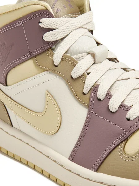 Sneakerși Nike Metcon din piele de căprioară alergare cu platformă alb