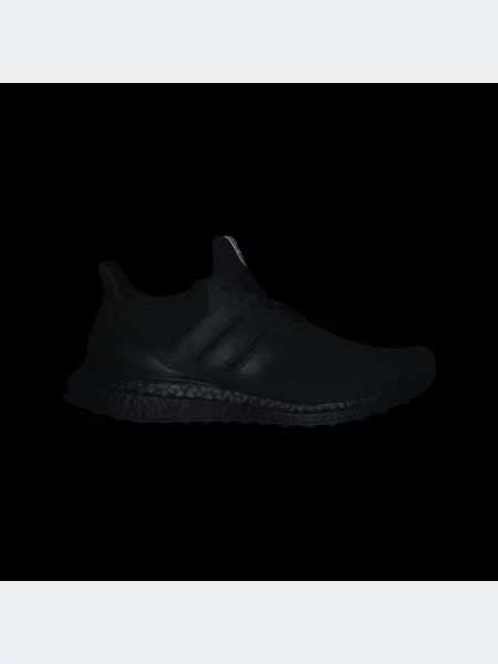 Кроссовки Adidas UltraBoost черные