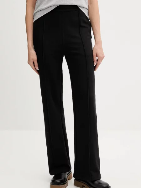 Spodnji del trenirke Calvin Klein Jeans črna