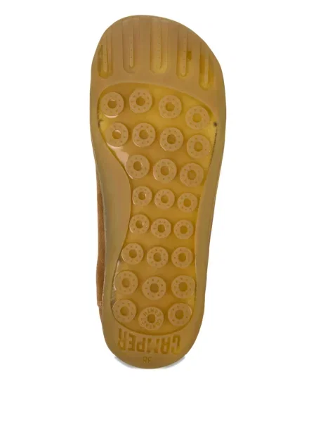 Sneakerși Camper cu șireturi din piele de căprioară maro
