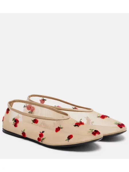 Balerinke Khaite z vezenjem z mrežo