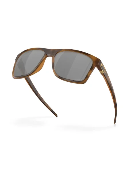 Ochelari de soare Oakley maro