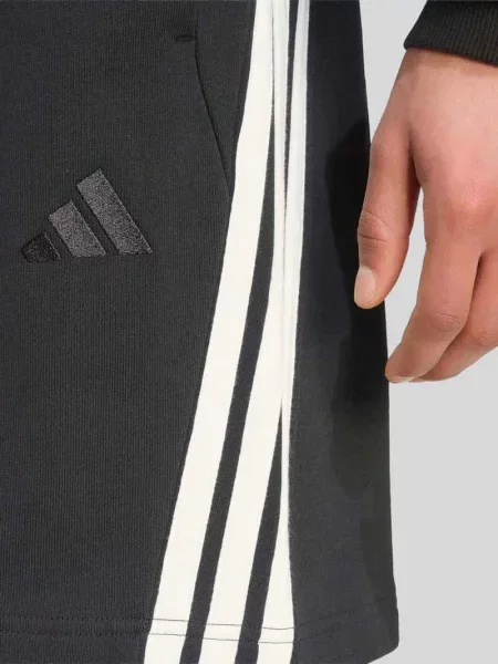 Szorty dresowe w kroju relaxed fit z czystej bawełny Adidas Sportswear czarne