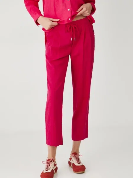 Ленен панталон Medicine с кройка тип чино със стандартна талия розово