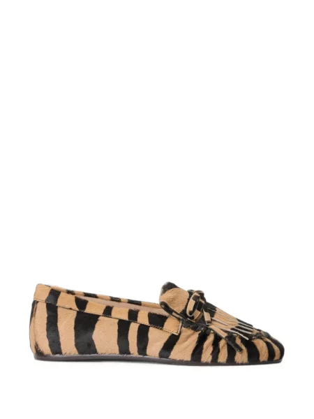 Pantofi loafer Stuart Weitzman cu franjuri maro