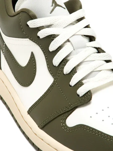 Sneakerși Nike Metcon din piele de căprioară alergare cu platformă alb
