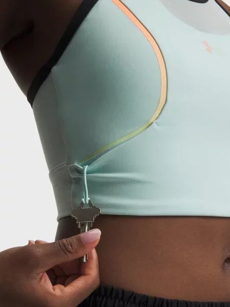 Топ Under Armour