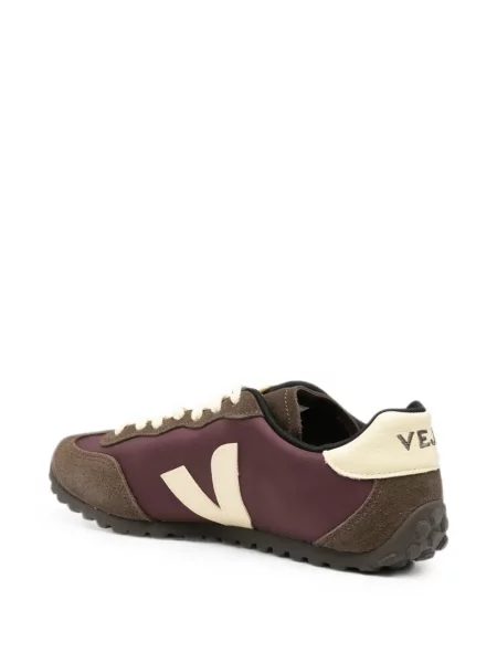 Fűzős szarvasbőr sneaker Veja lila