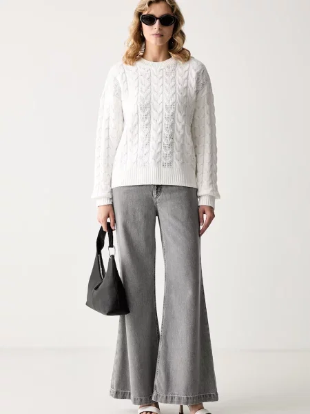 Guess pulover pentru femei cu CASSANDRA alb