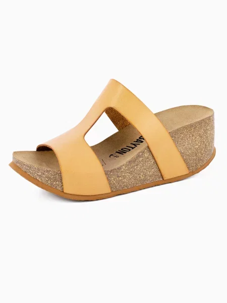 Bayton Nizki natikači Hecate' rumena