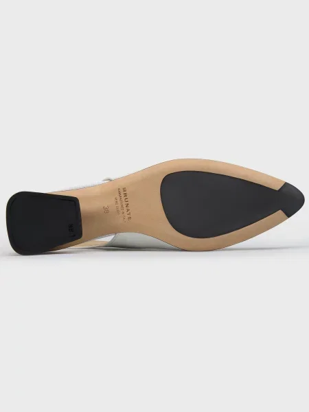 Босоножки Brunate белые