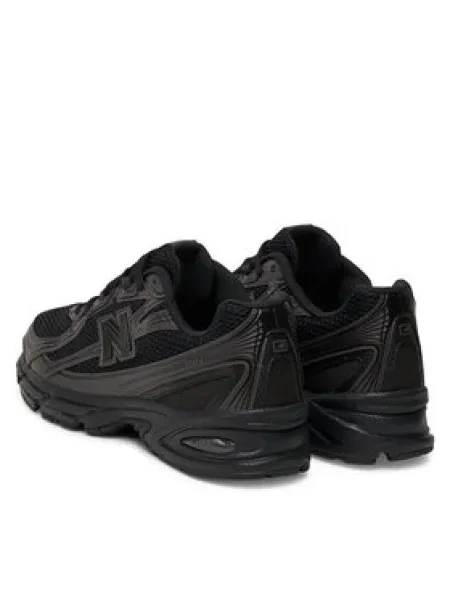 Sneakersy New Balance M čierna