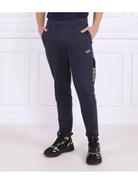 Pantaloni de trening
