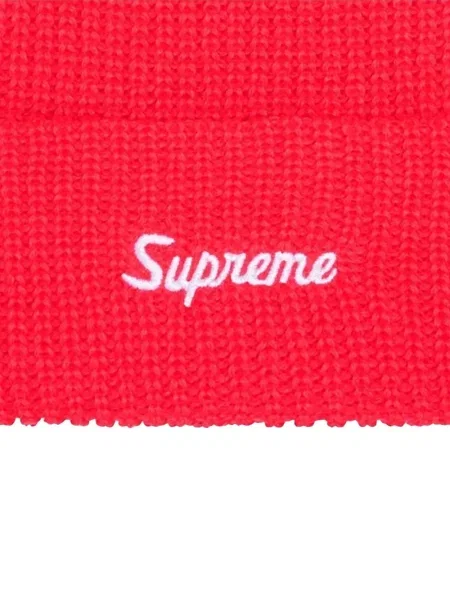 Шапка Supreme червено