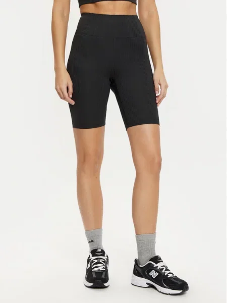 Sportovní kraťasy Girlfriend Collective černé