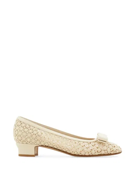 Lodičky Ferragamo biela
