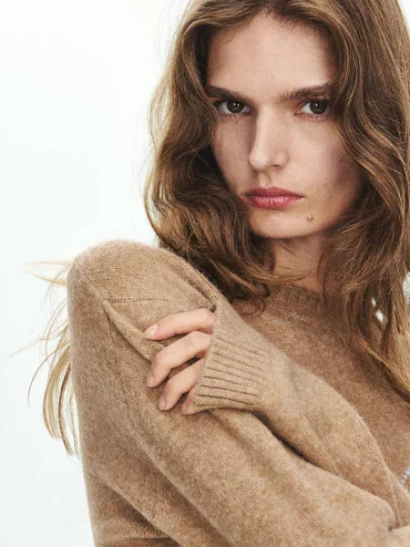 Sweter w romby z okrągłym dekoltem średni Kobieta M MANGO brązowy