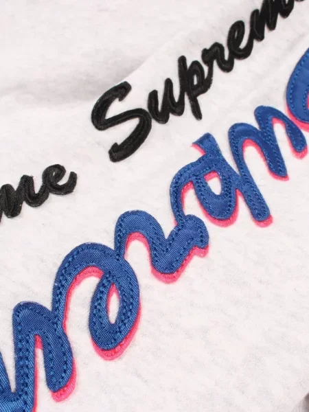Hanorac cu glugă Supreme cu imagine gri