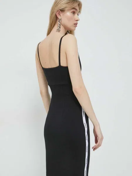 Hugo Rochie de zi negru