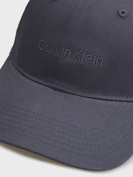 Кепка Calvin Klein с вышивкой серая