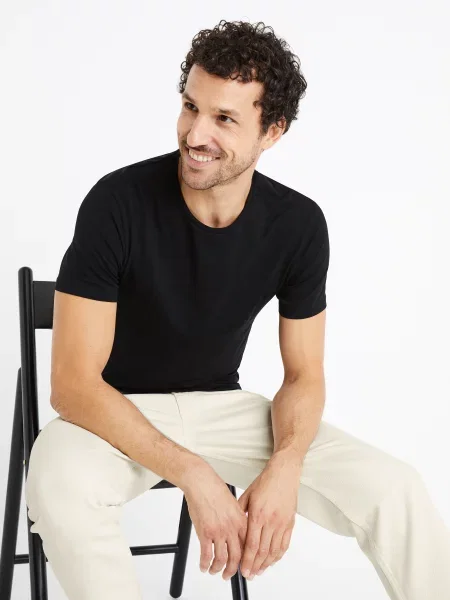 Tričko Celio černé