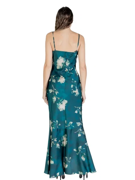 Sukienka Rinascimento w kwiatki zielona