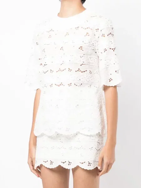 Dzianinowa bluzka Goen.j w kwiatki biała