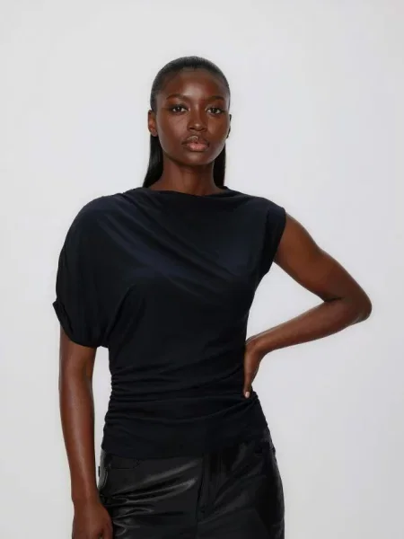Reserved Блузка асиметрична чорний