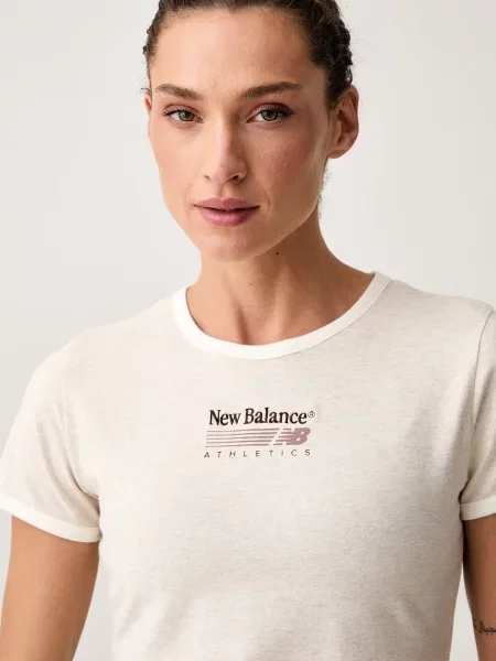 New Balance női póló elasztánnal bézs