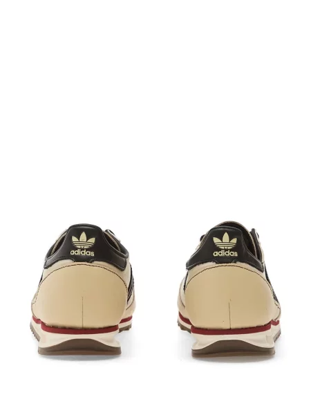 Drumeții sneakerși Adidas Samba cu dungi verde