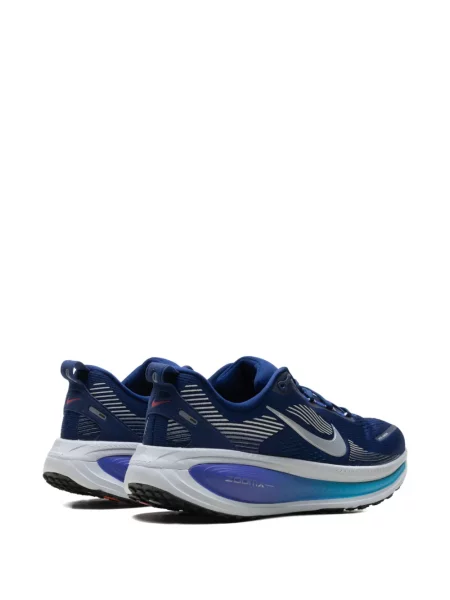 Sneakerși Nike Vomero portocaliu