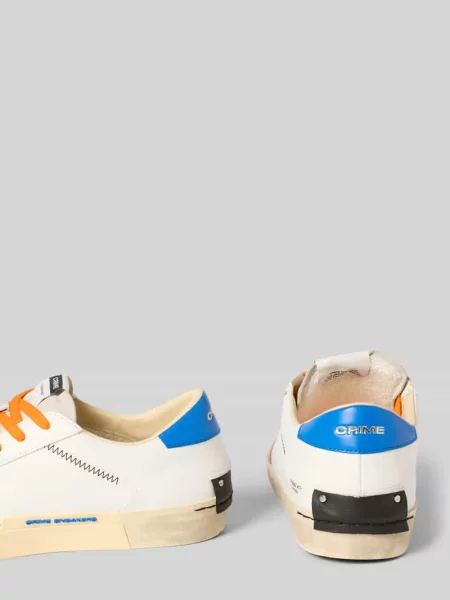 Sneakersy z wiązaniem Model DISTRESSED' Crime London białe