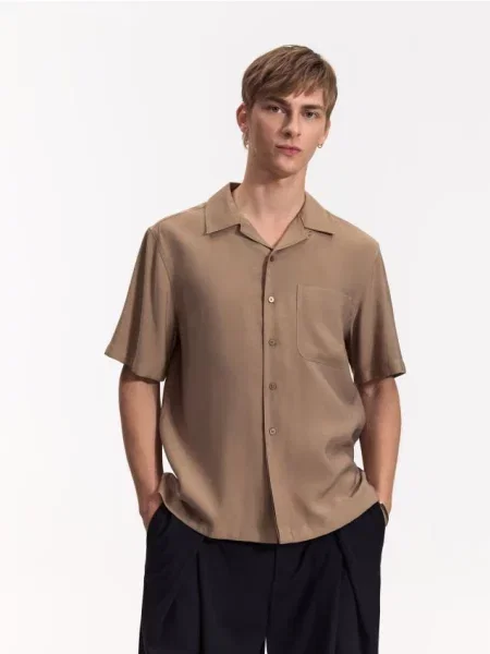 Reserved Cămașă cu mânecă scurtă și croială boxy fit bej
