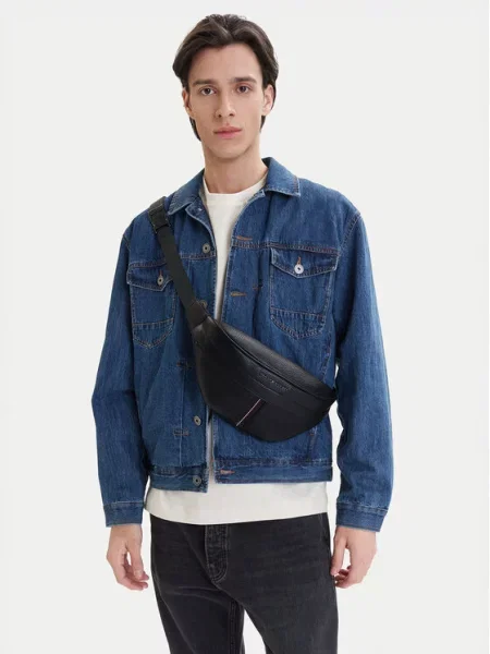 TOMMY HILFIGER Torbica za okrog pasu CENTRAL temno modra / rdeča bela črna