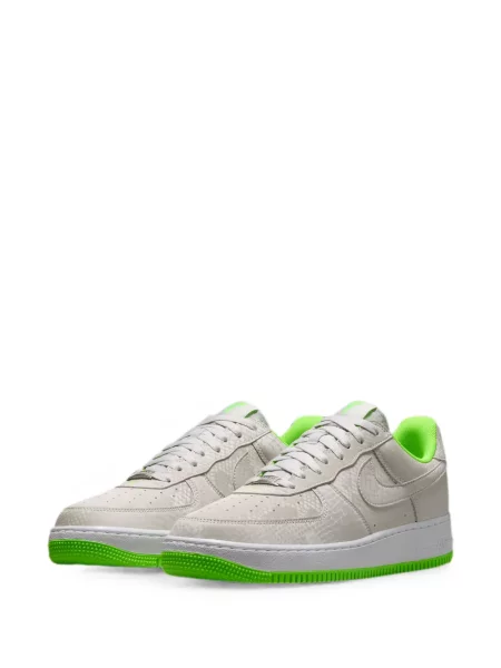 Sneakerși Nike Air Force 1 cu imagine retro albastru